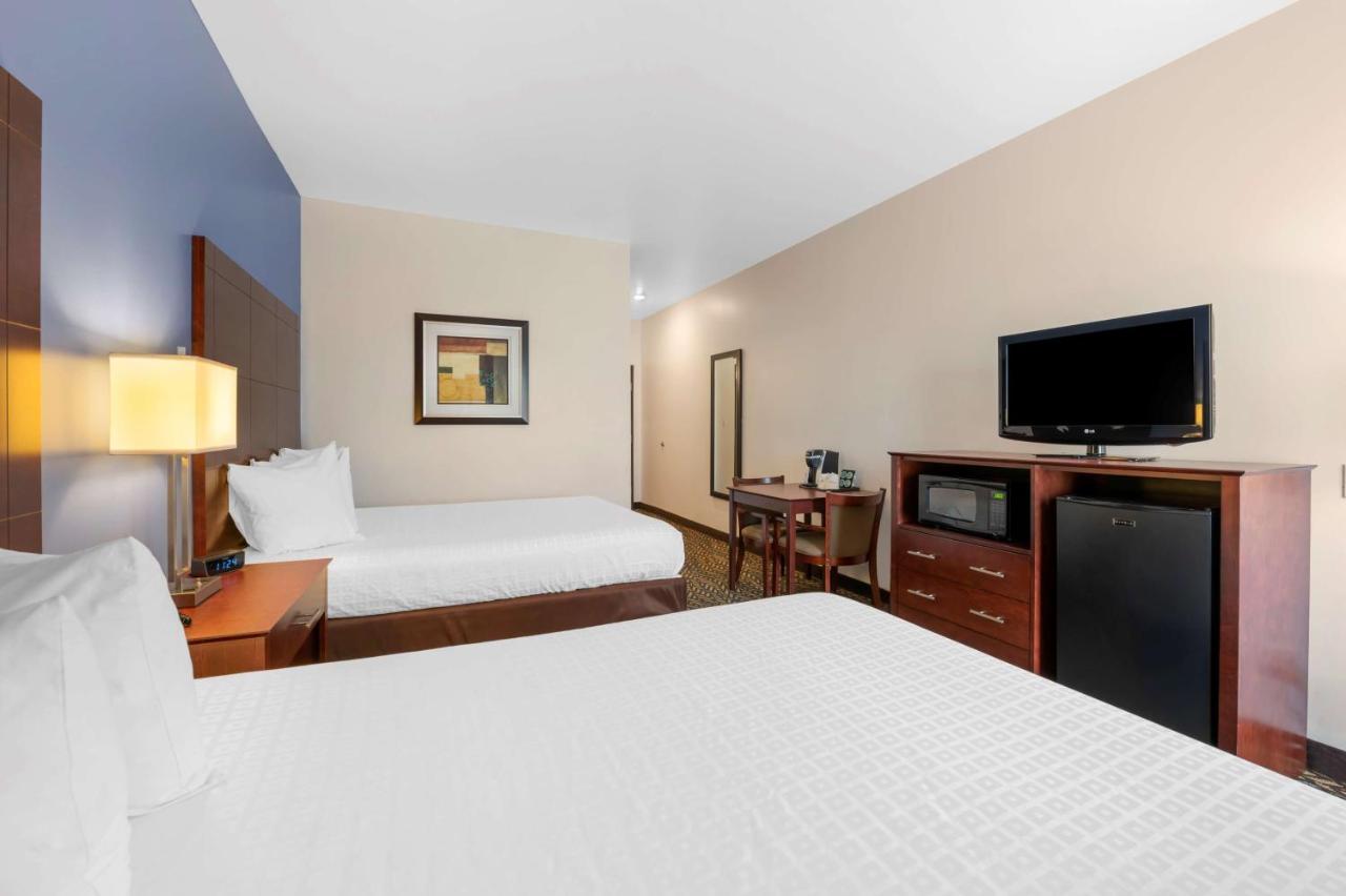 Best Western Plus Covered Bridge Inn Brazil Exterior photo